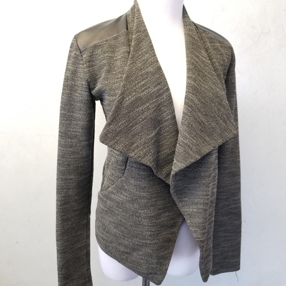 Jack. Jackets & Blazers - Jack. hunter green jacket